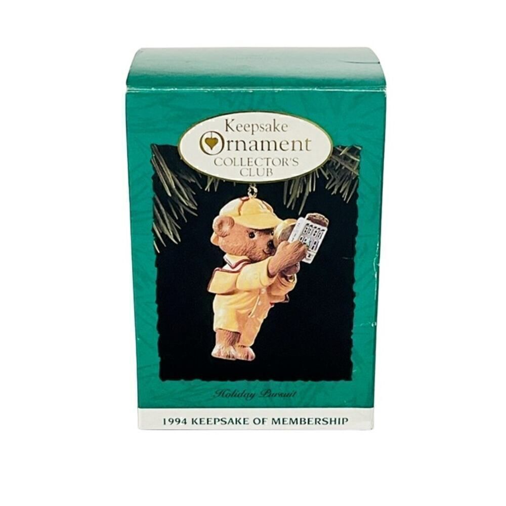 Hallmark Holiday Pursuit 1994 Detective Bear Ornament Collector's Club